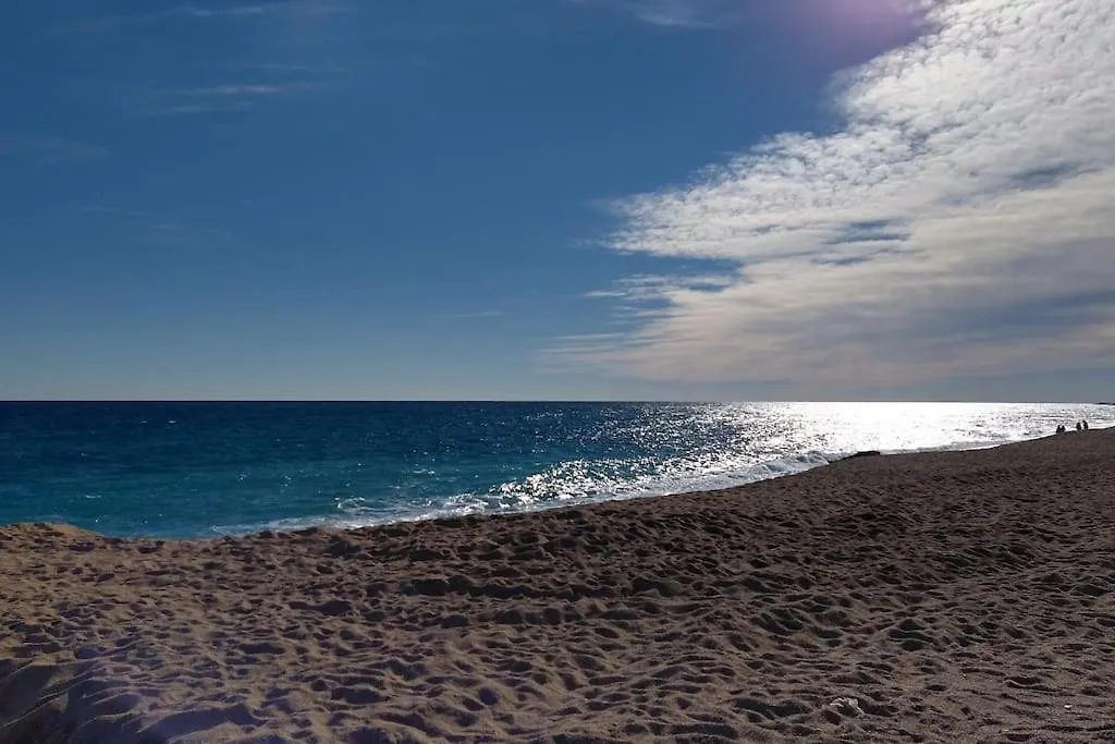 Precioso Apartamento A 250 Metros De La Playa. Blanes