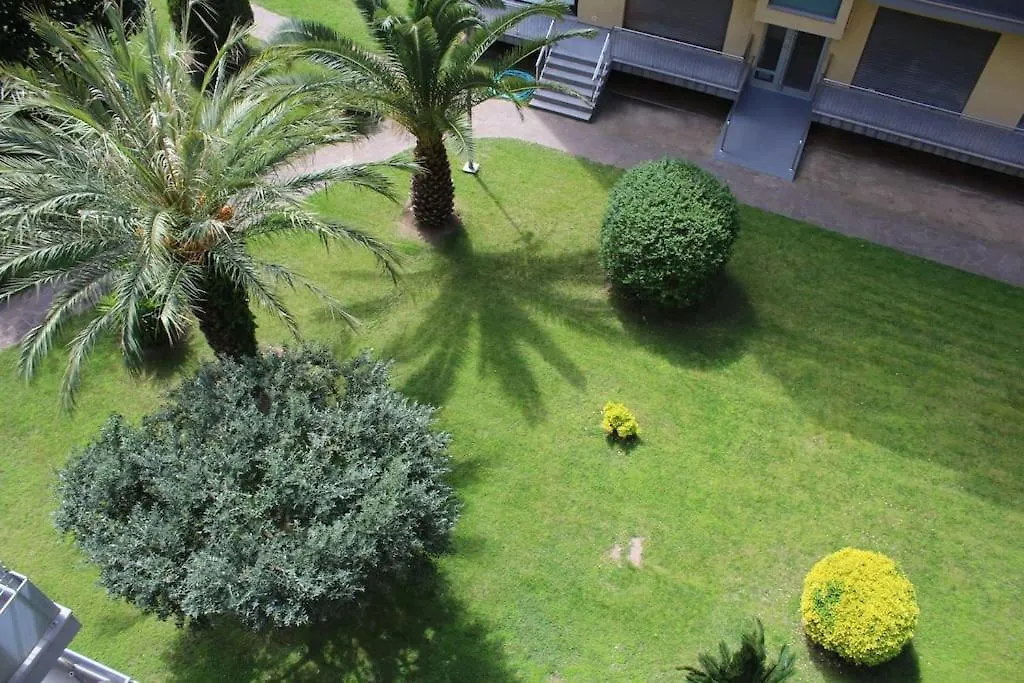 Precioso Apartamento A 250 Metros De La Playa. Blanes Spain