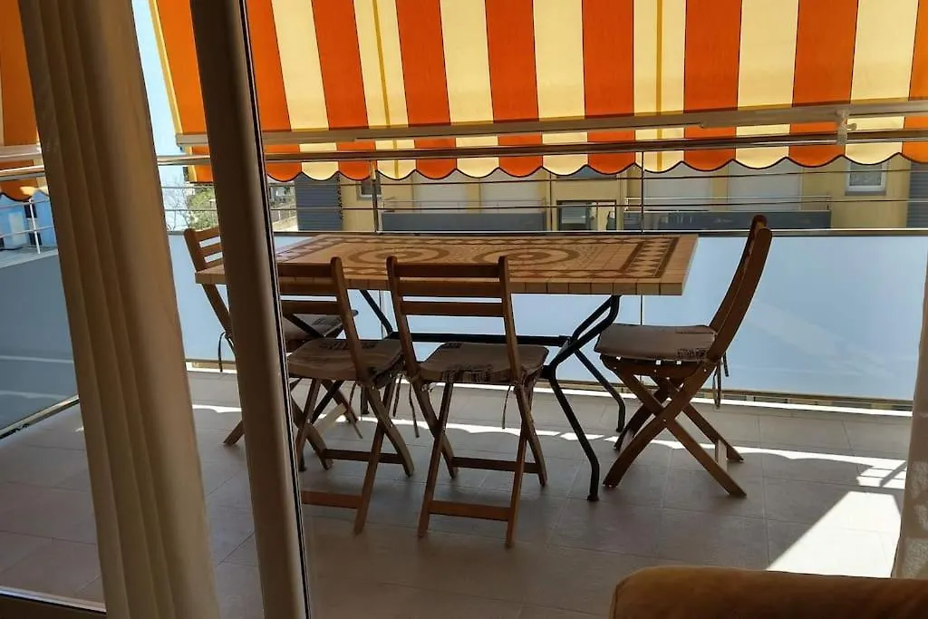Precioso Apartamento A 250 Metros De La Playa. Blanes