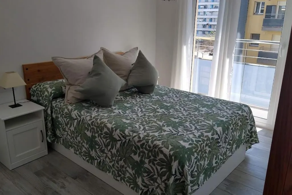 Precioso Apartamento A 250 Metros De La Playa. Blanes Spain
