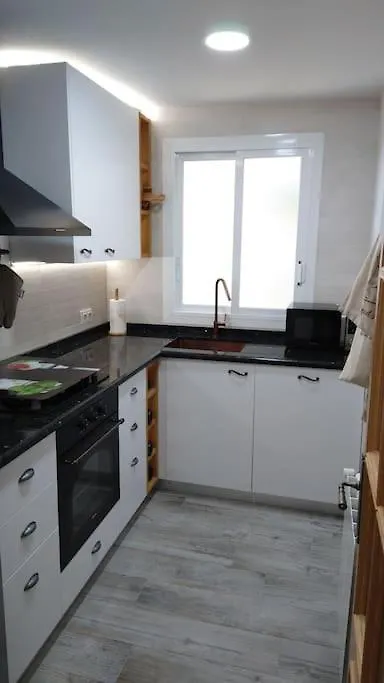 Precioso Apartamento A 250 Metros De La Playa. Blanes Spain